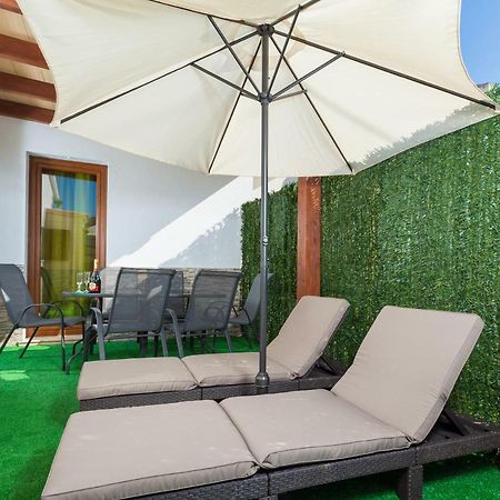 Mafloras Luxury&Beach Apartment Кала-Мільор Екстер'єр фото