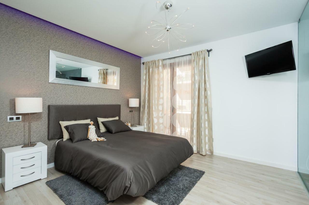 Mafloras Luxury&Beach Apartment Кала-Мільор Екстер'єр фото